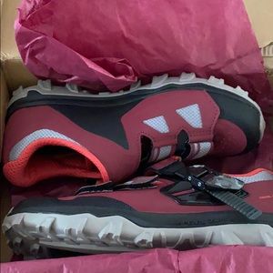 Pearl Izumi WX Alp Summit cycling shoe